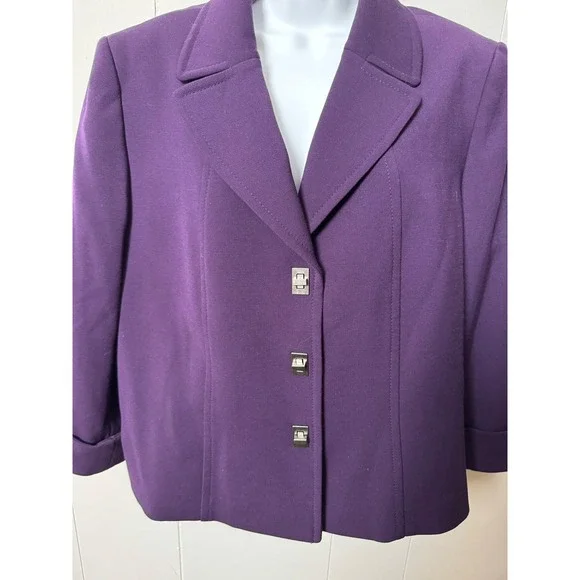 Tahari Arthur S Levine Women's Purple Blazer Jacket 3 Button Cuffed Sleeve Sz 16 - Picture 5 of 9